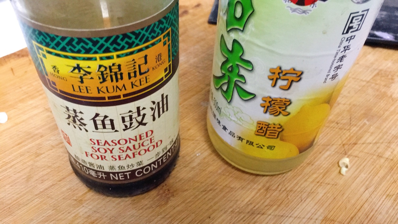 洋葱醋泡油炸鱼