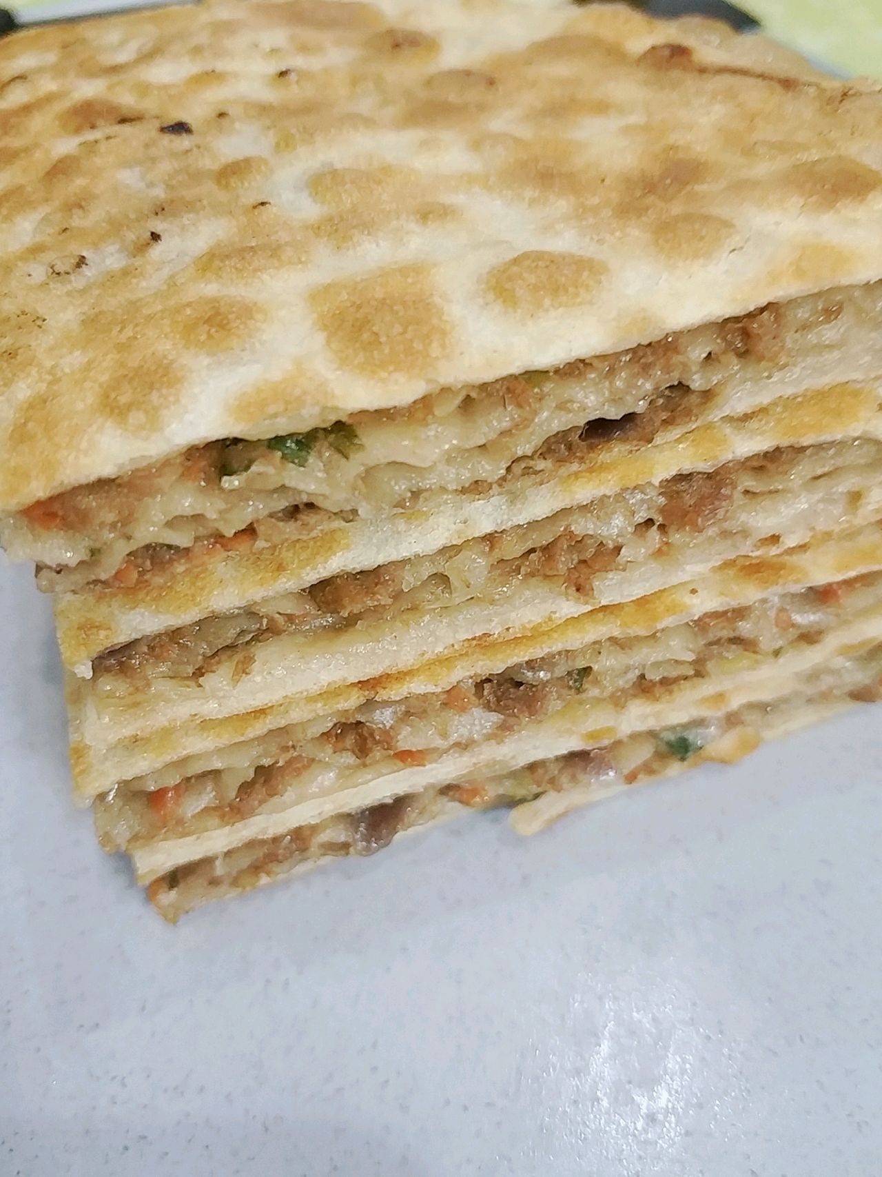 洋葱牛肉胡萝卜馅饼