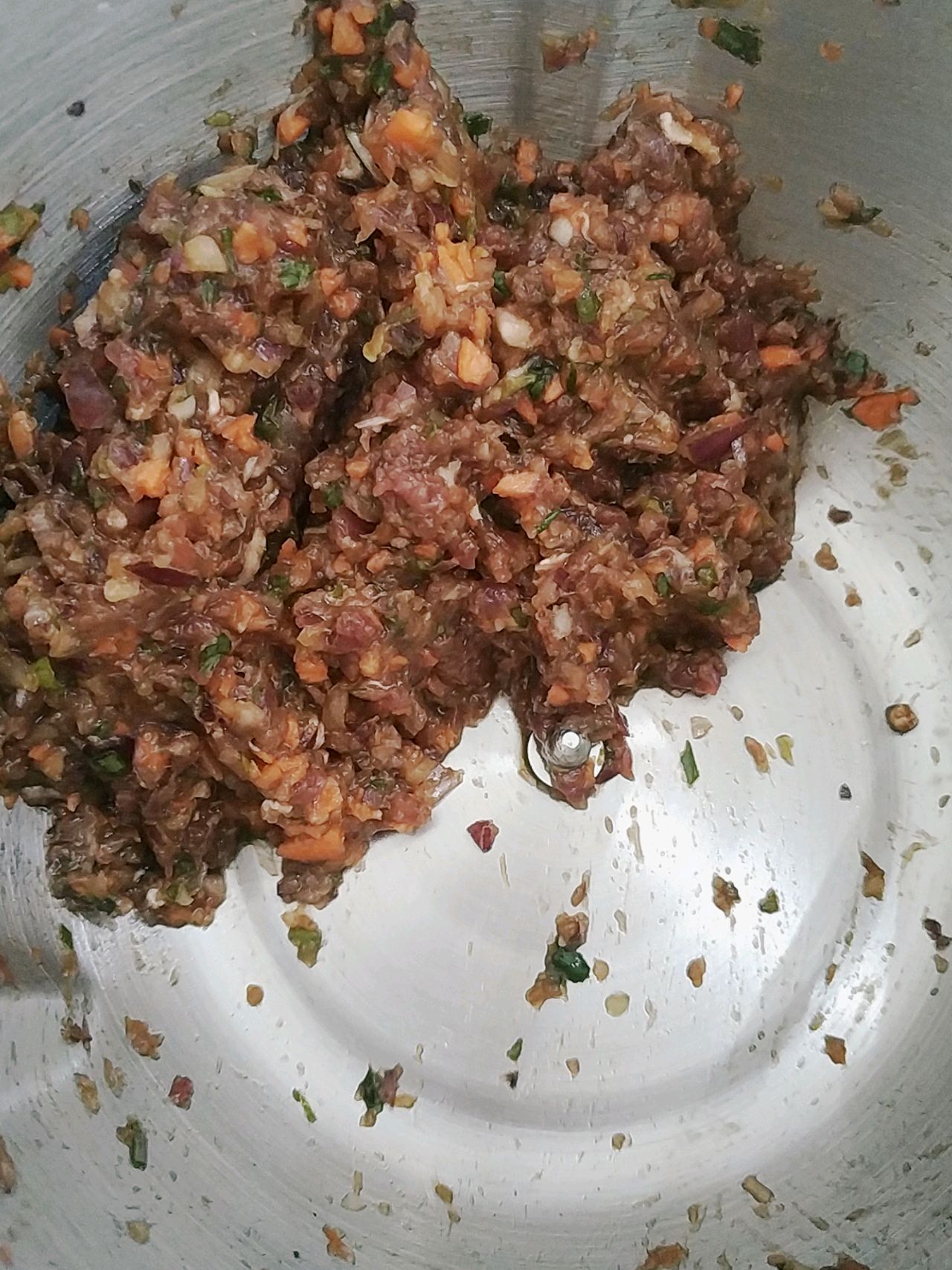 洋葱牛肉胡萝卜馅饼