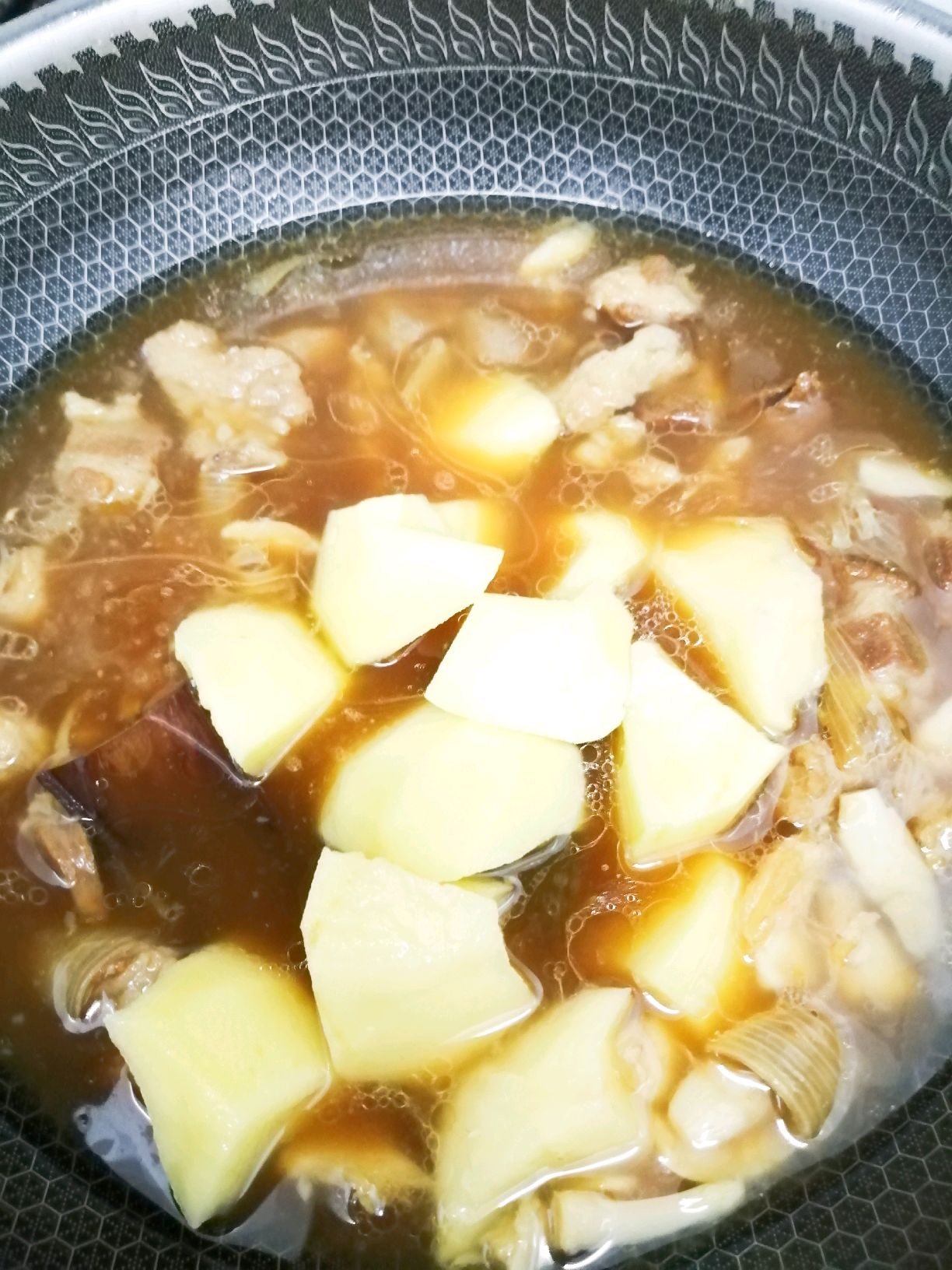 羊肉炖土豆