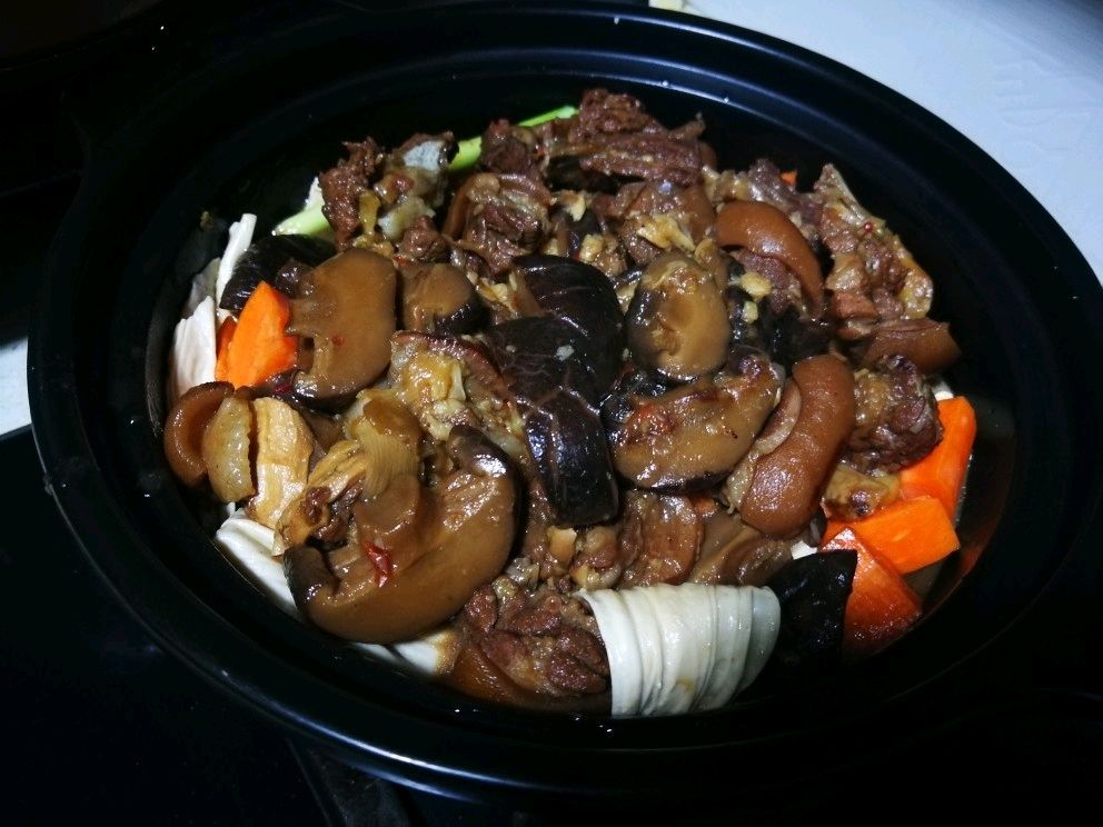 羊肉腐竹煲