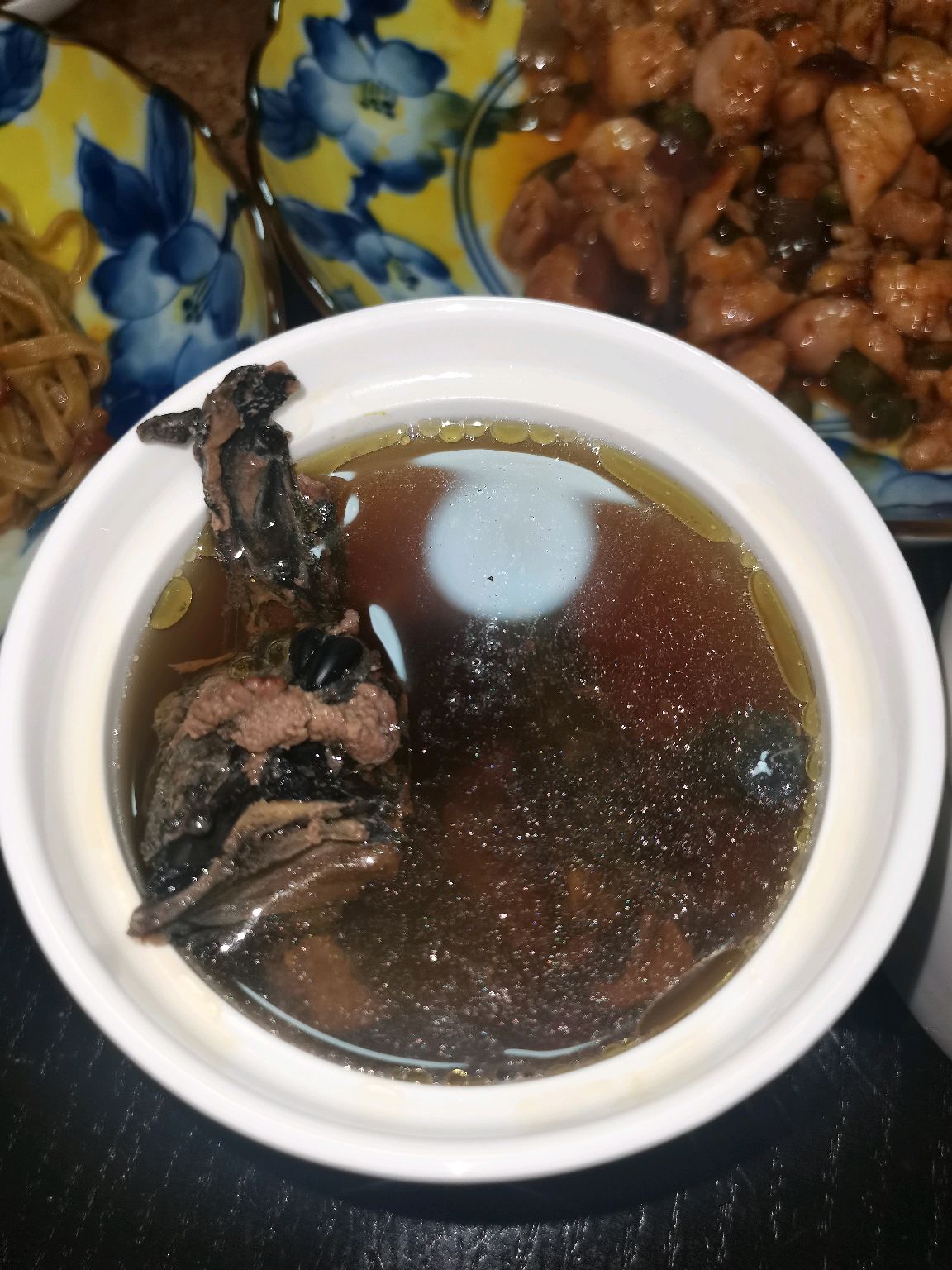 养生乌鸡汤