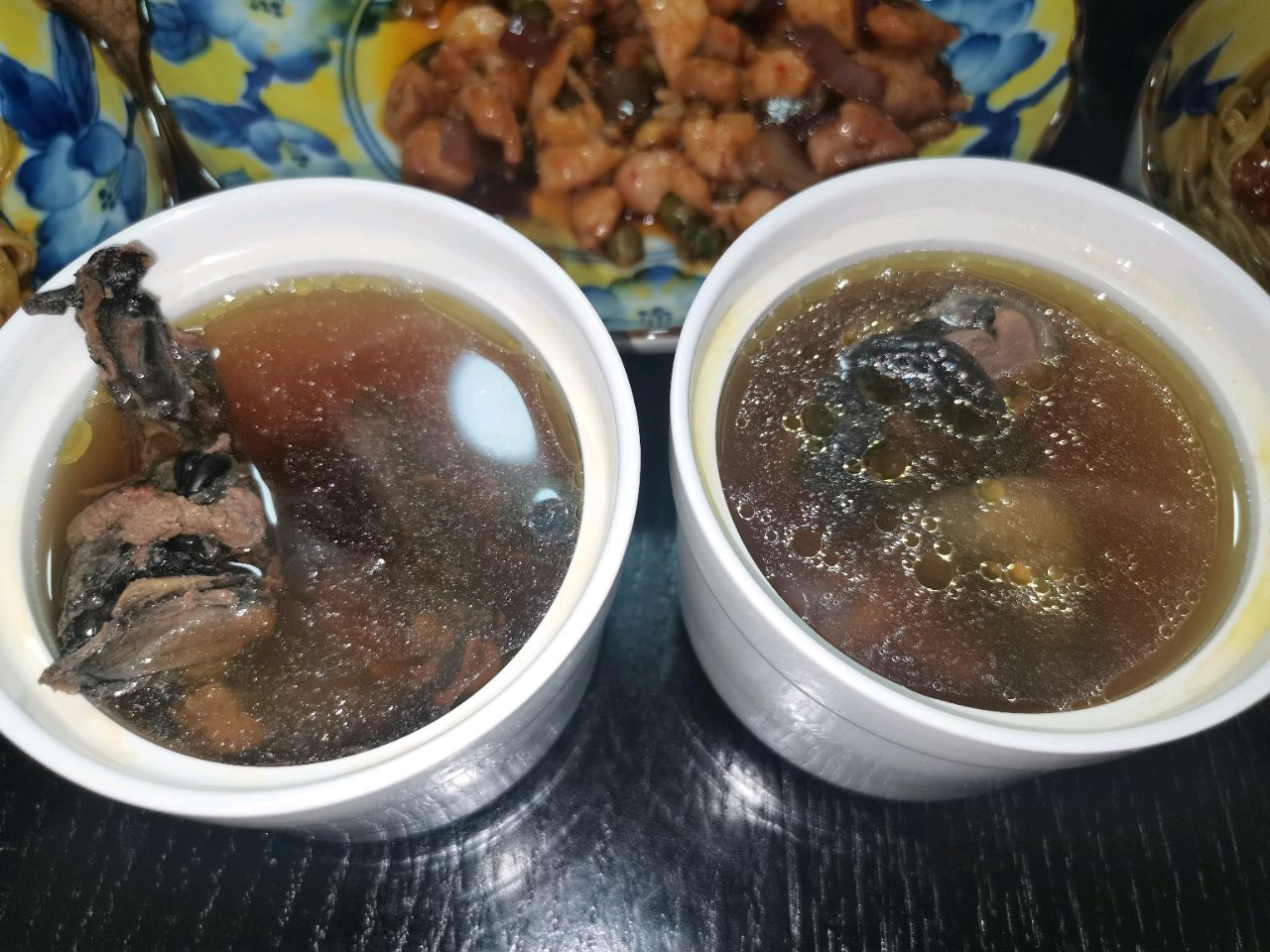 养生乌鸡汤
