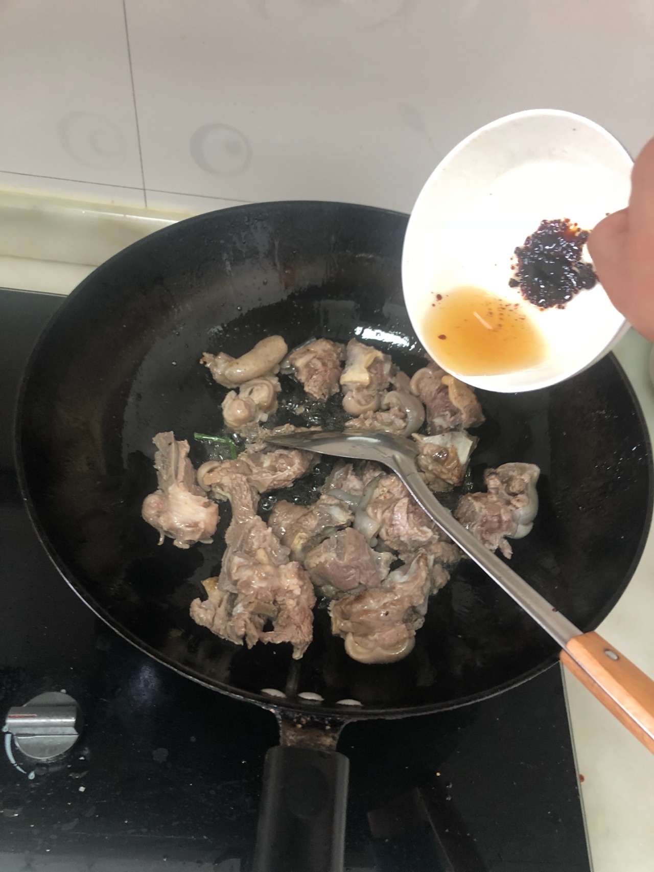 羊蝎子炖胡萝卜