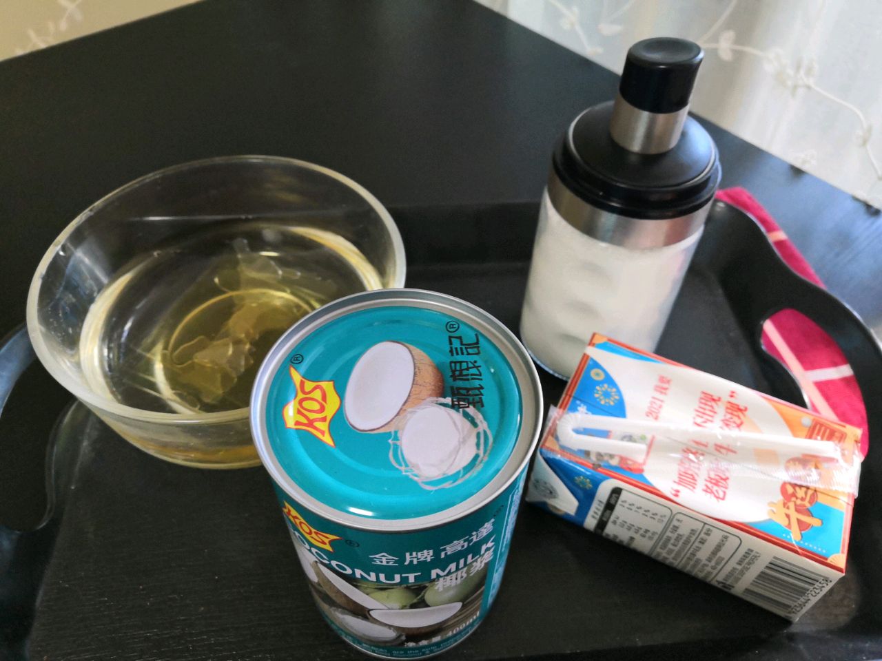 椰蓉椰奶豆腐