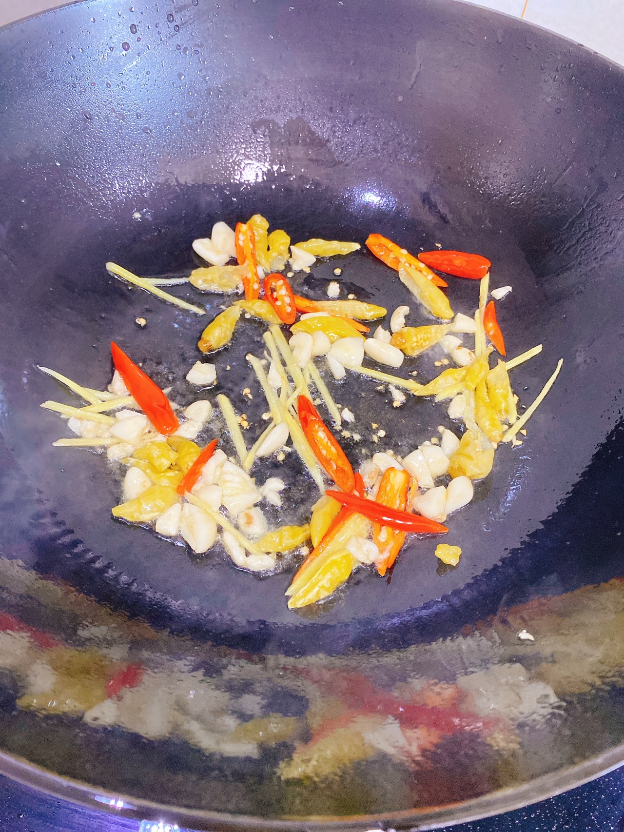 野山椒炒牛肉