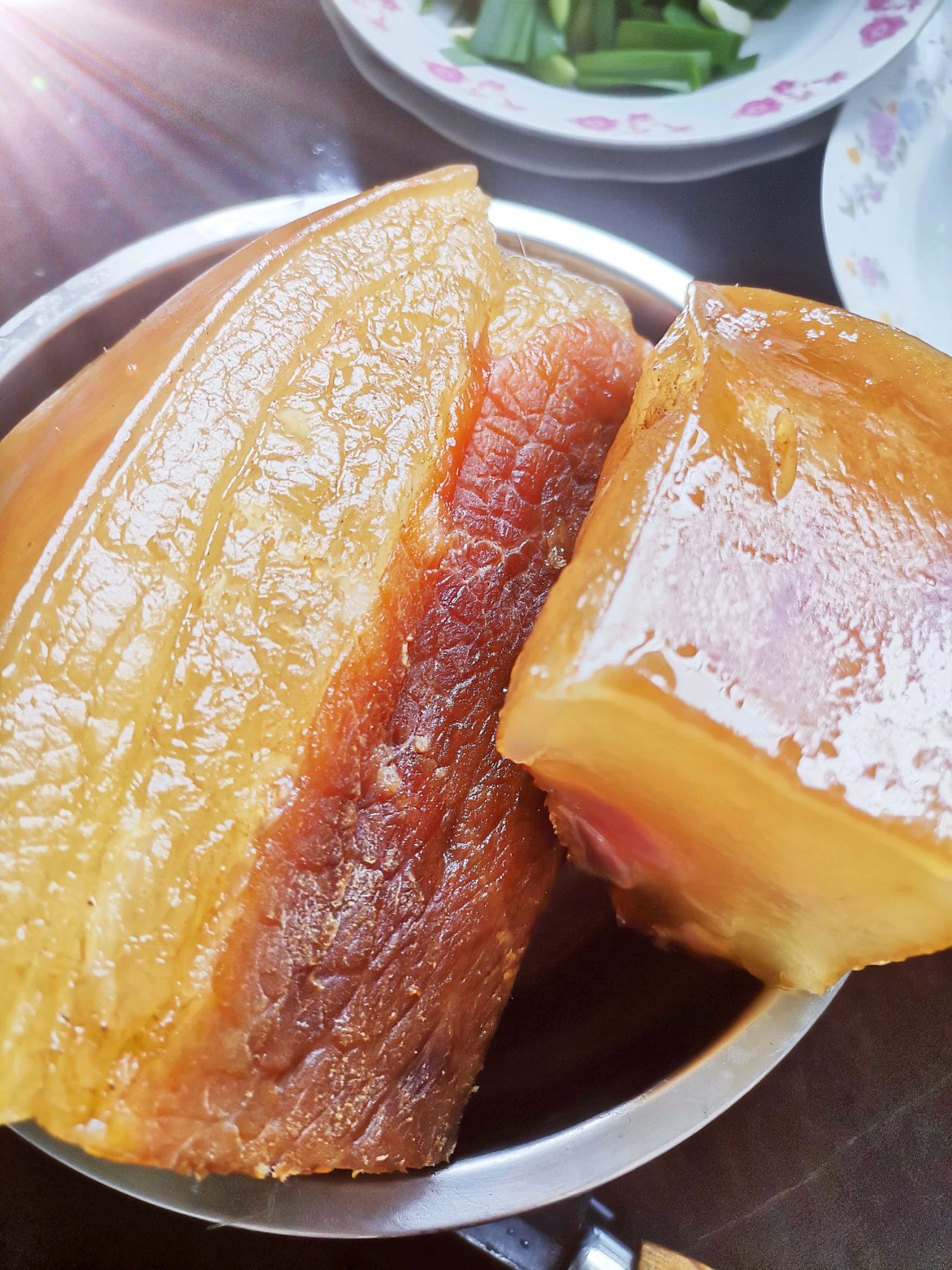 野鲜味杠杠的—杏鲍菇爱腊肉