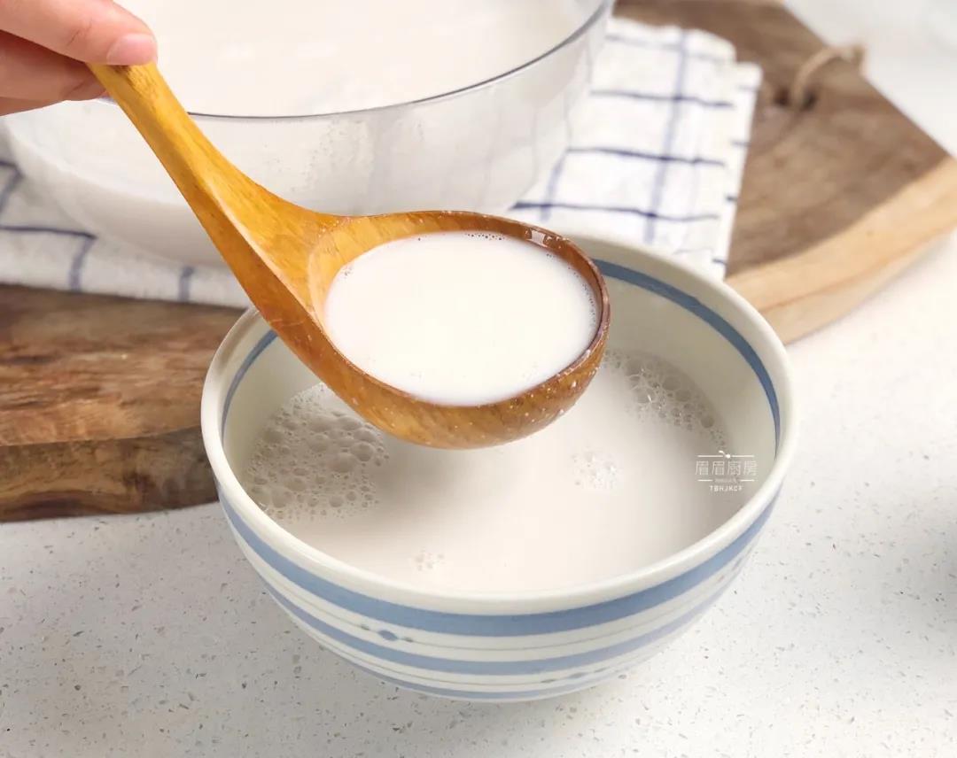 椰汁马蹄糕