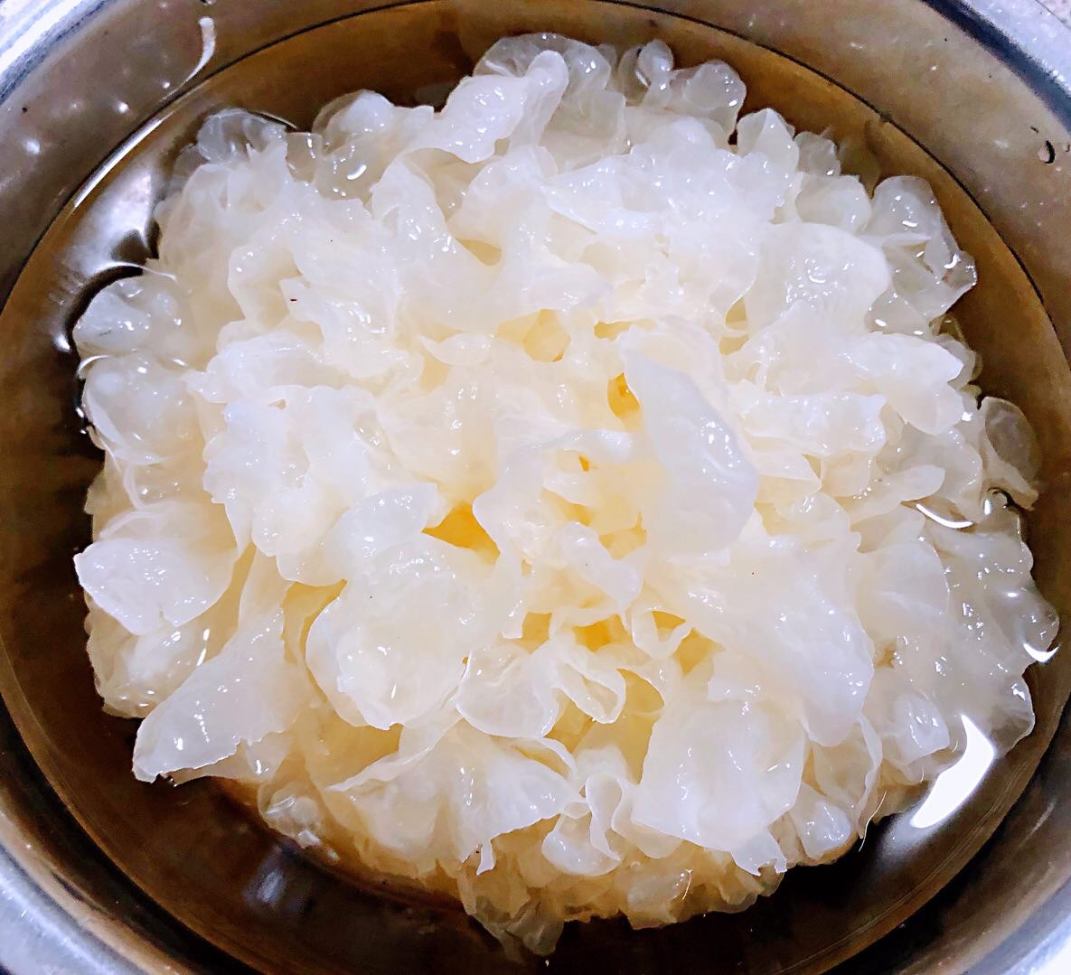 银耳黄豆枸杞小米粥