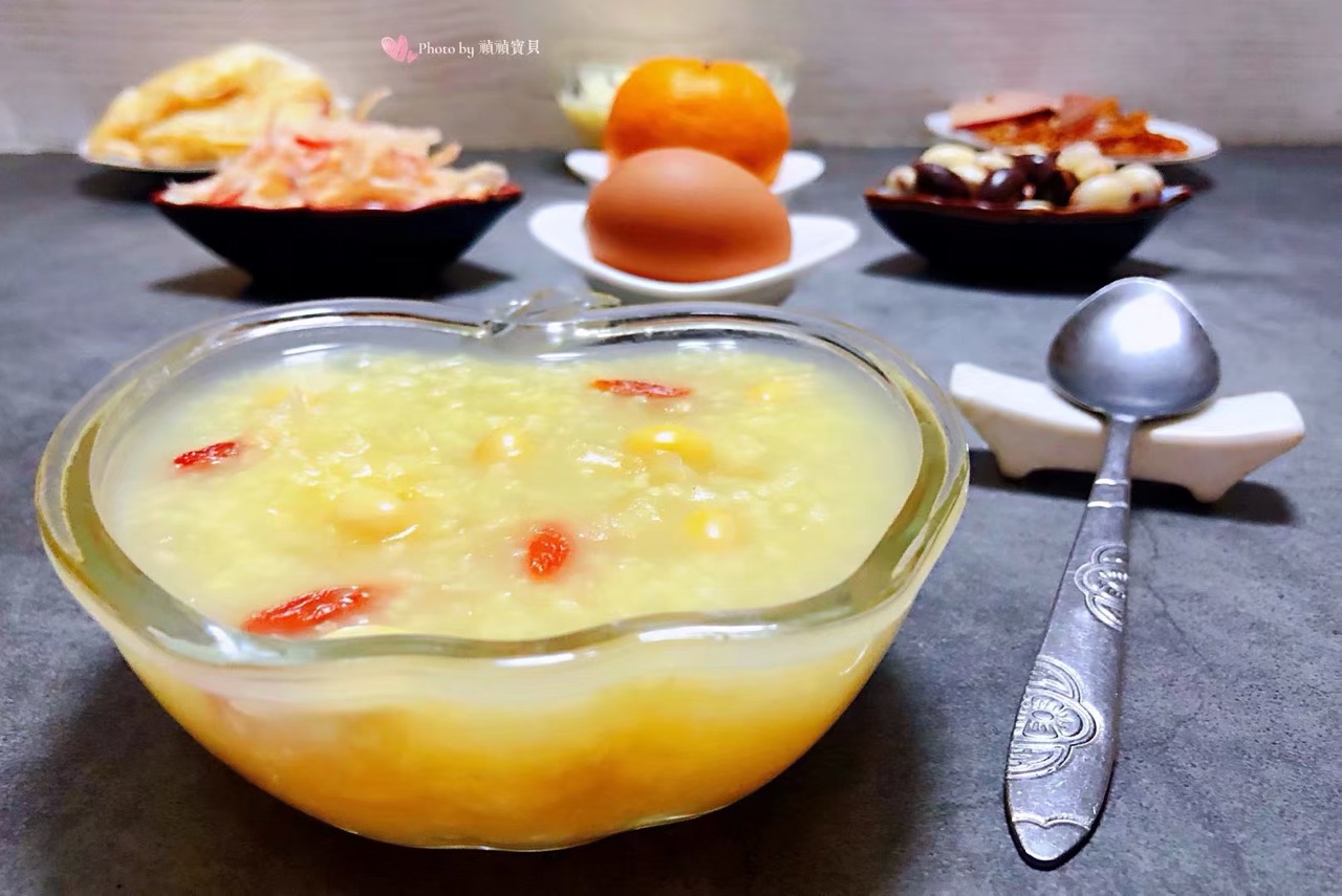 银耳黄豆枸杞小米粥