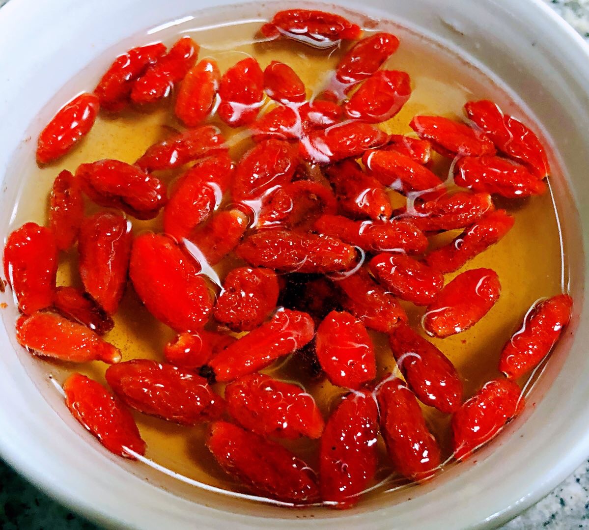 银耳黄豆枸杞小米粥