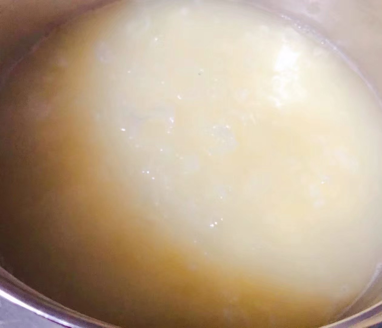 银耳黄豆枸杞小米粥