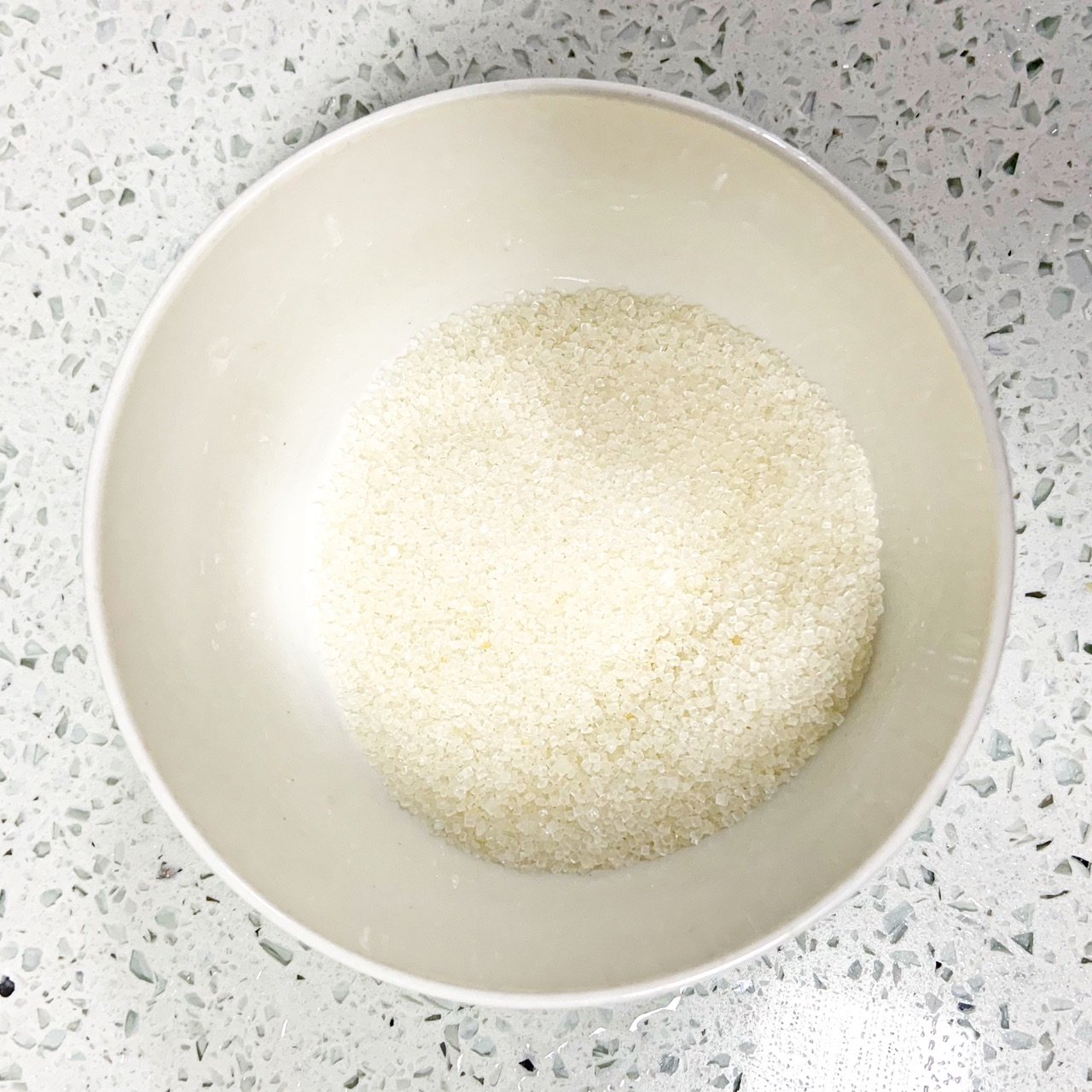 银耳雪梨桂圆红枣糖水