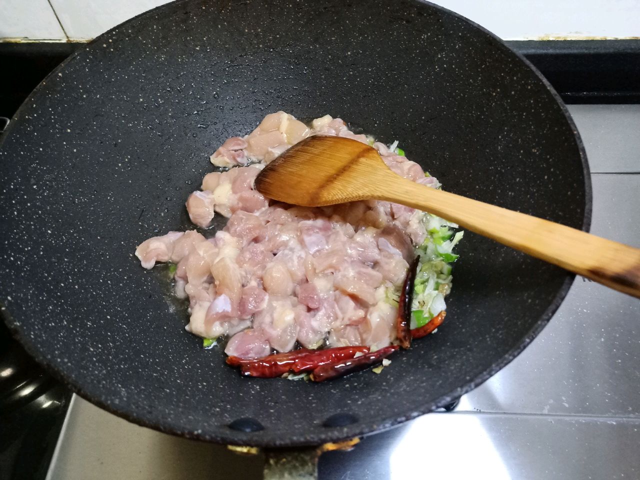银杏果土豆烧仔鸡