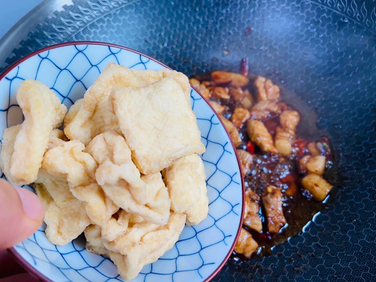 油豆腐烧肉