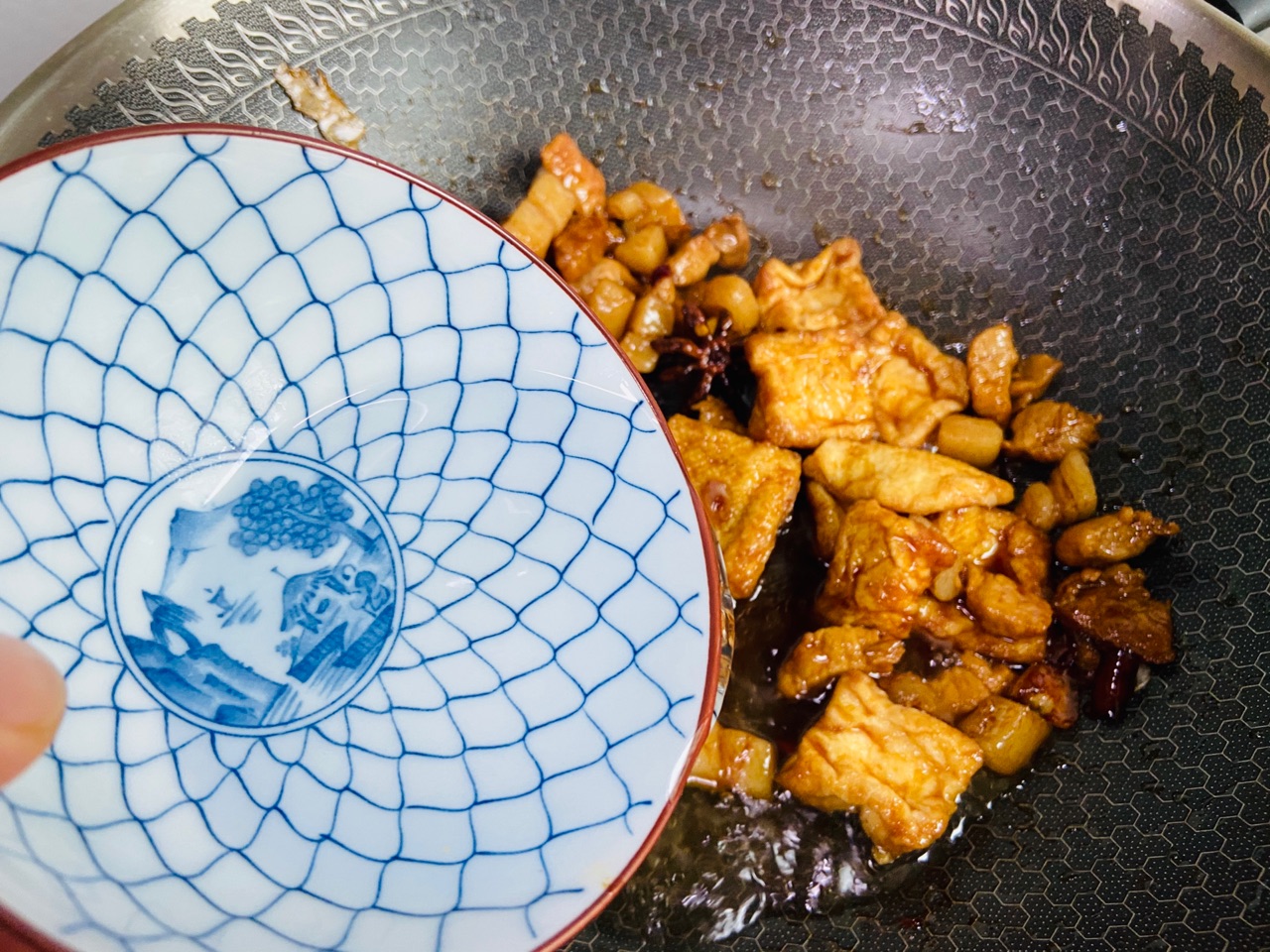 油豆腐烧肉