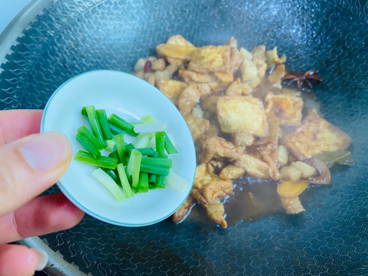 油豆腐烧肉