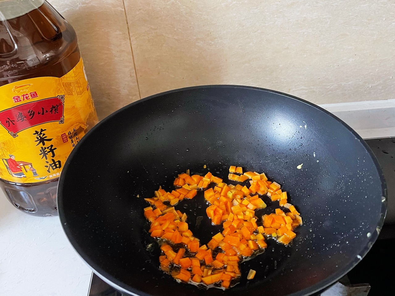 有福有财豆腐鸡蛋白菜卷，好吃不胖～