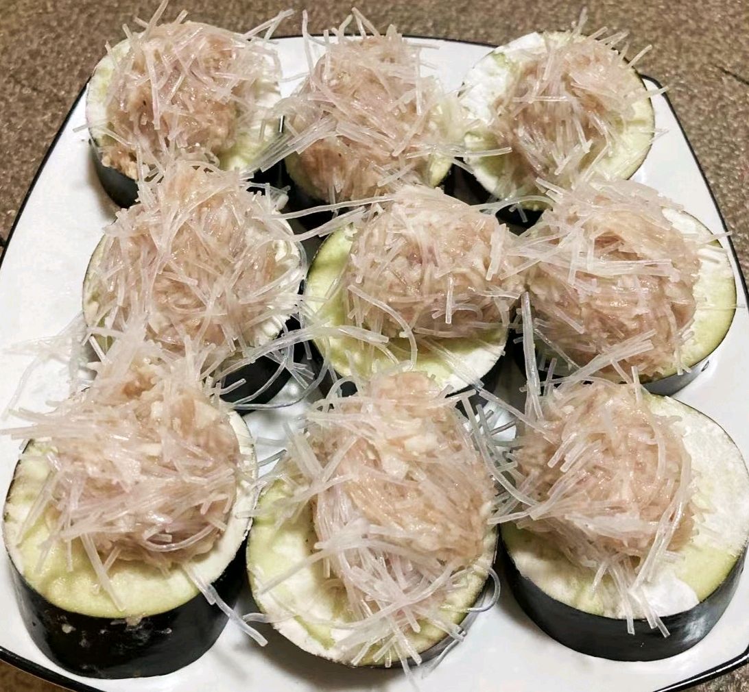 有海鲜味的蒸茄子