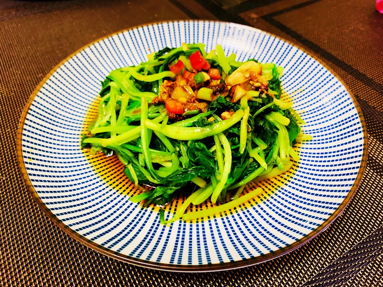 油淋鸡毛菜