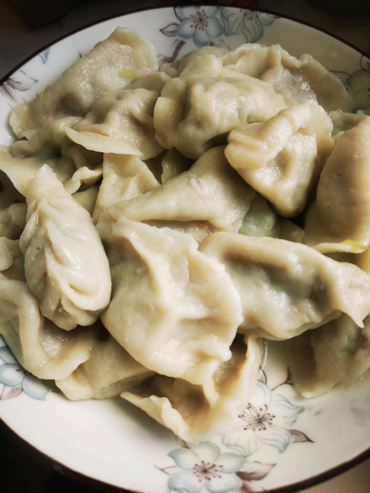 油麦菜牛肉馅饺子
