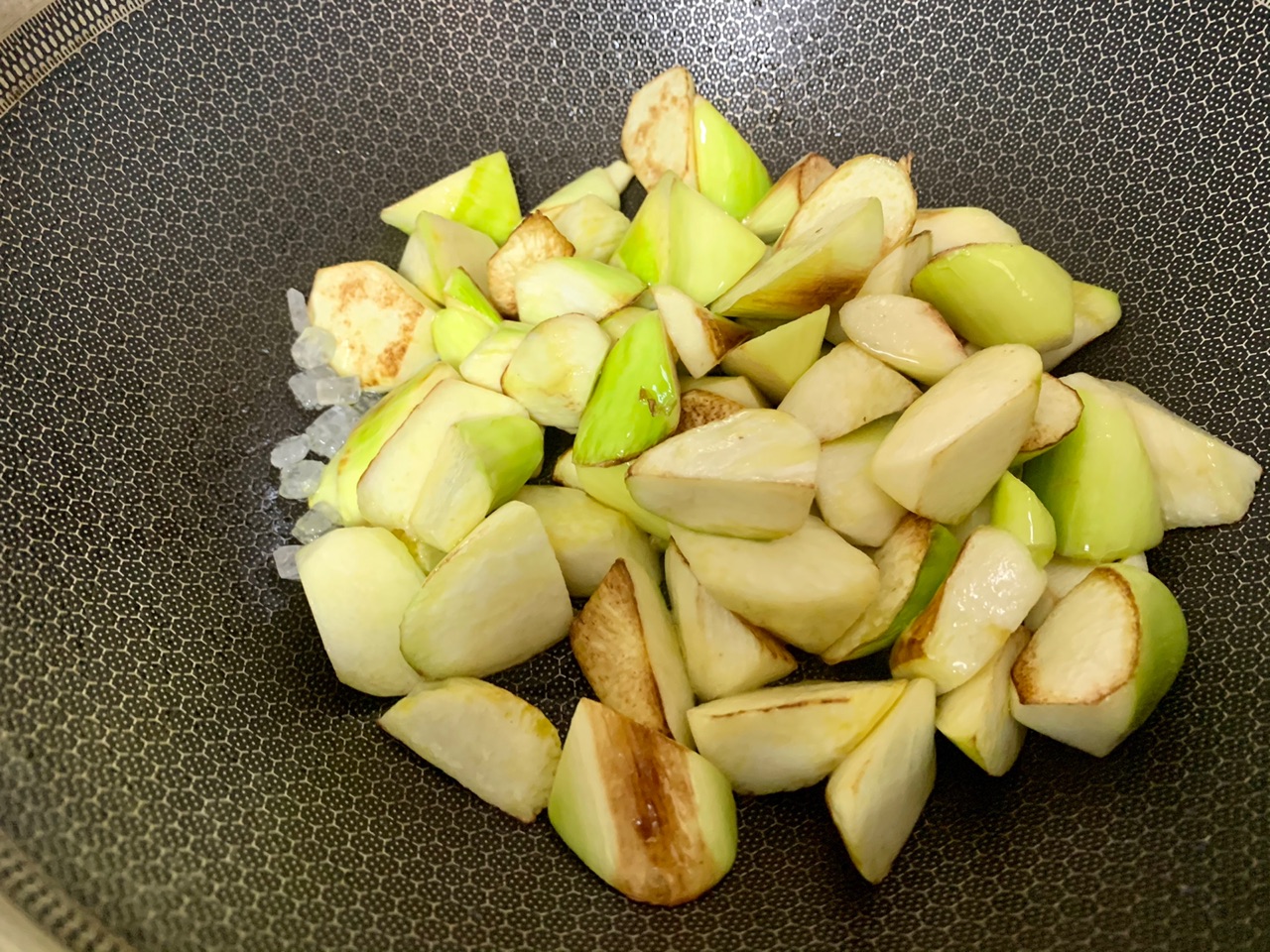 油焖茭白