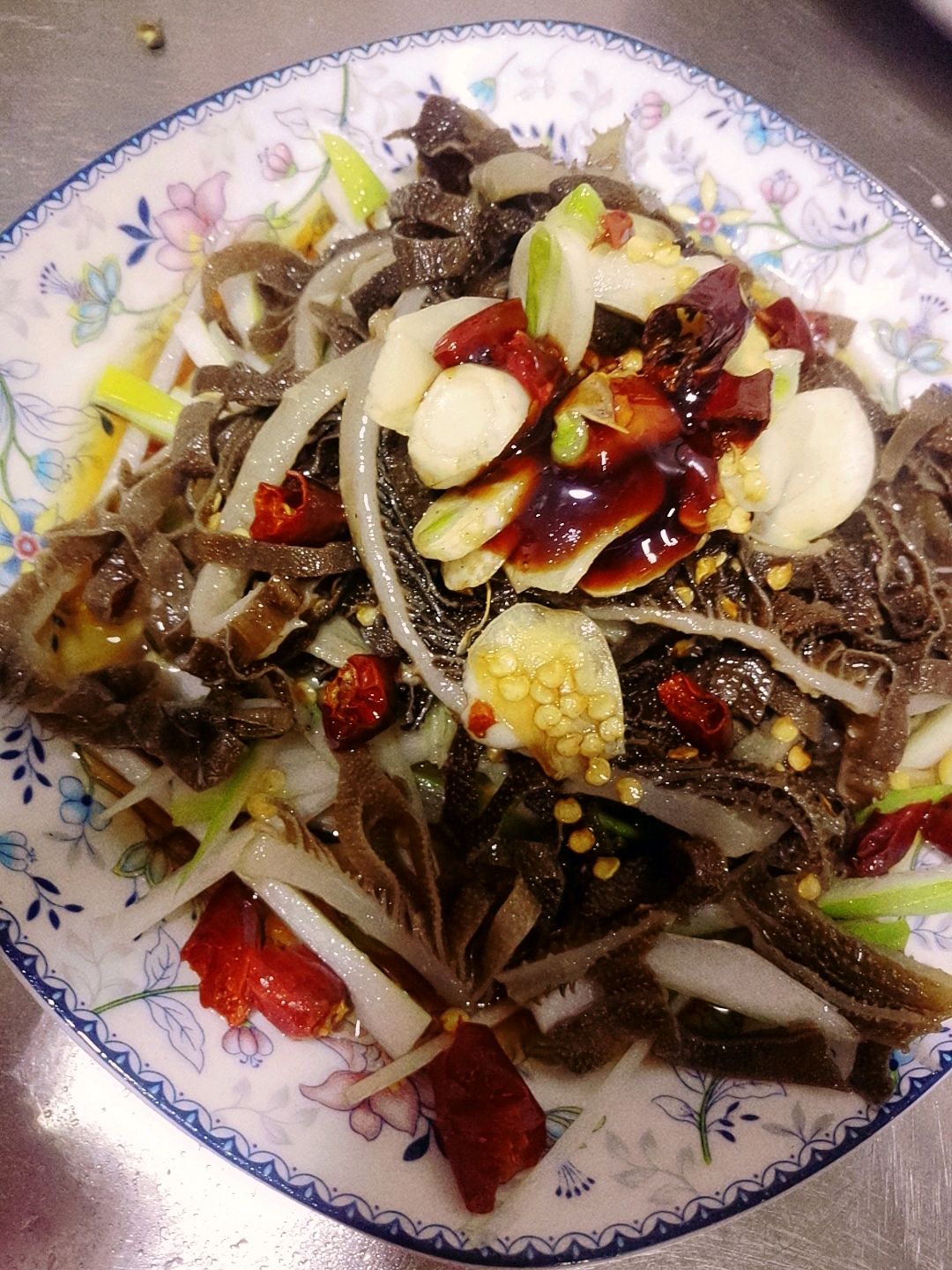 油泼牛百叶