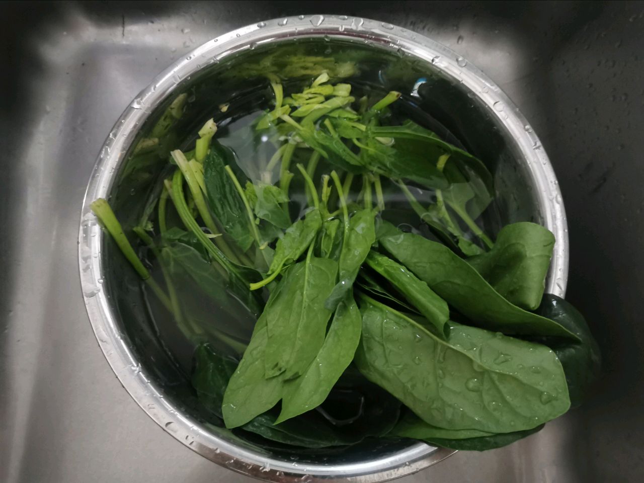 油条拌菠菜