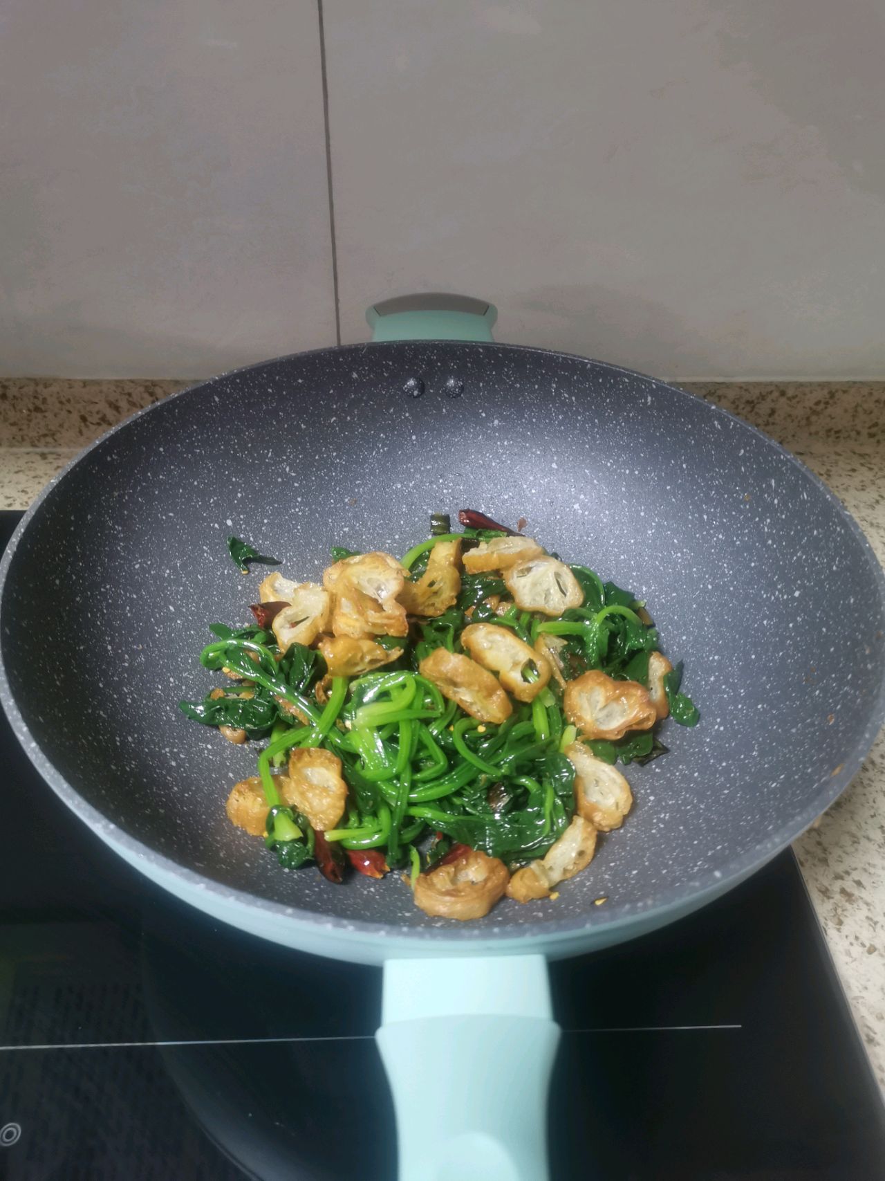 油条拌菠菜