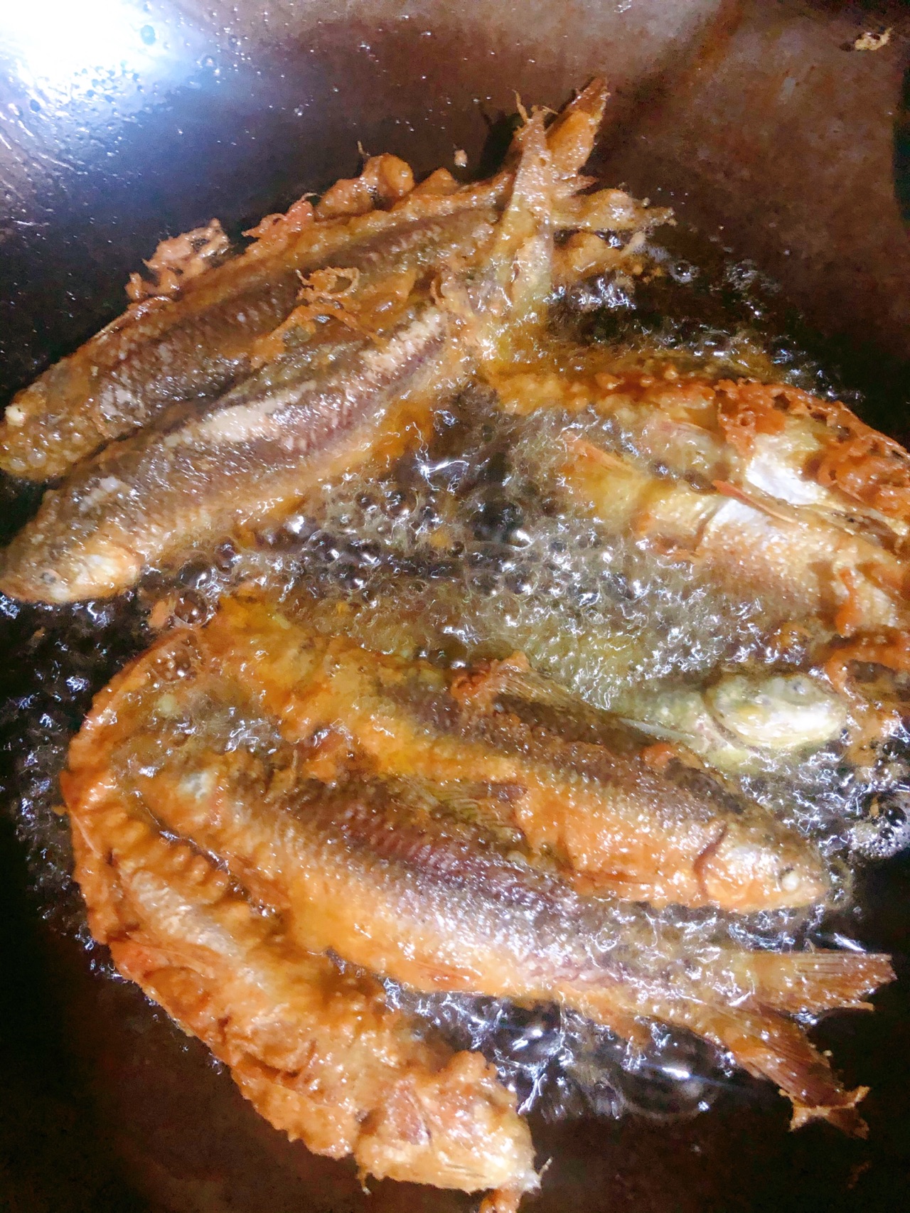 油炸酥鱼