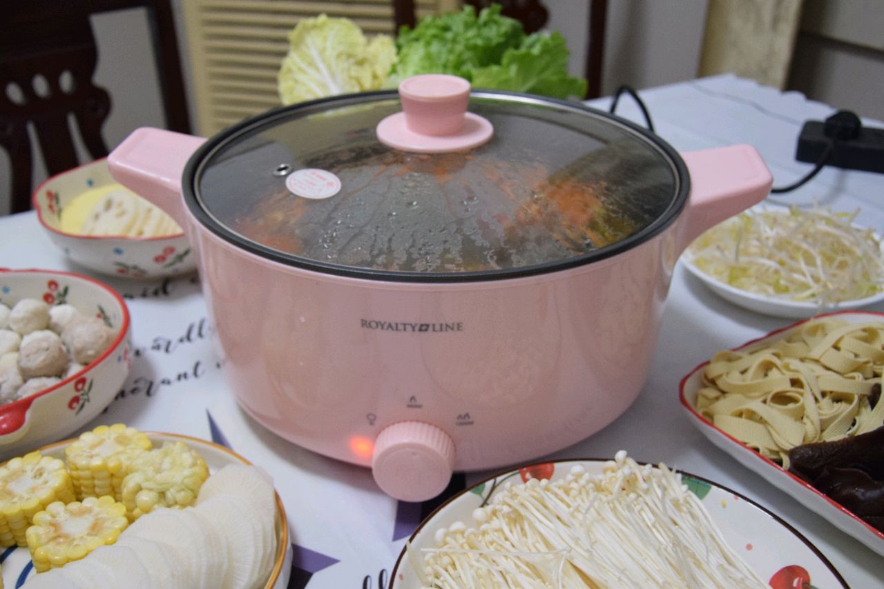 鱼贝鲜汤素菜火锅