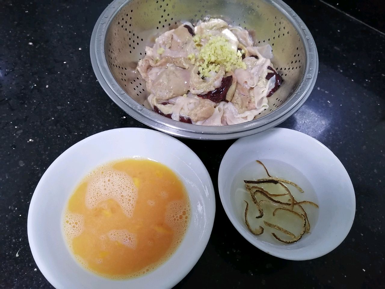 鱼肝鱼肠蒸滑蛋