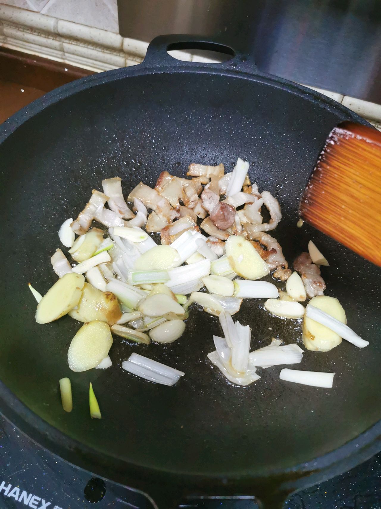 鱼锅饼子