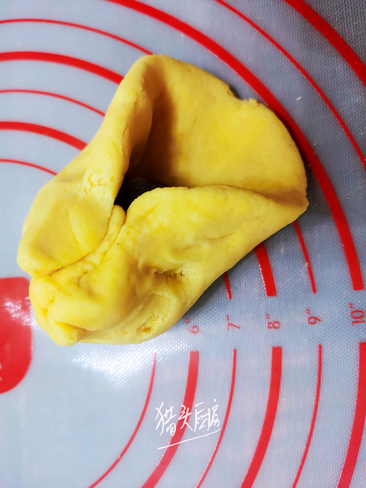 玉米面豆沙饼