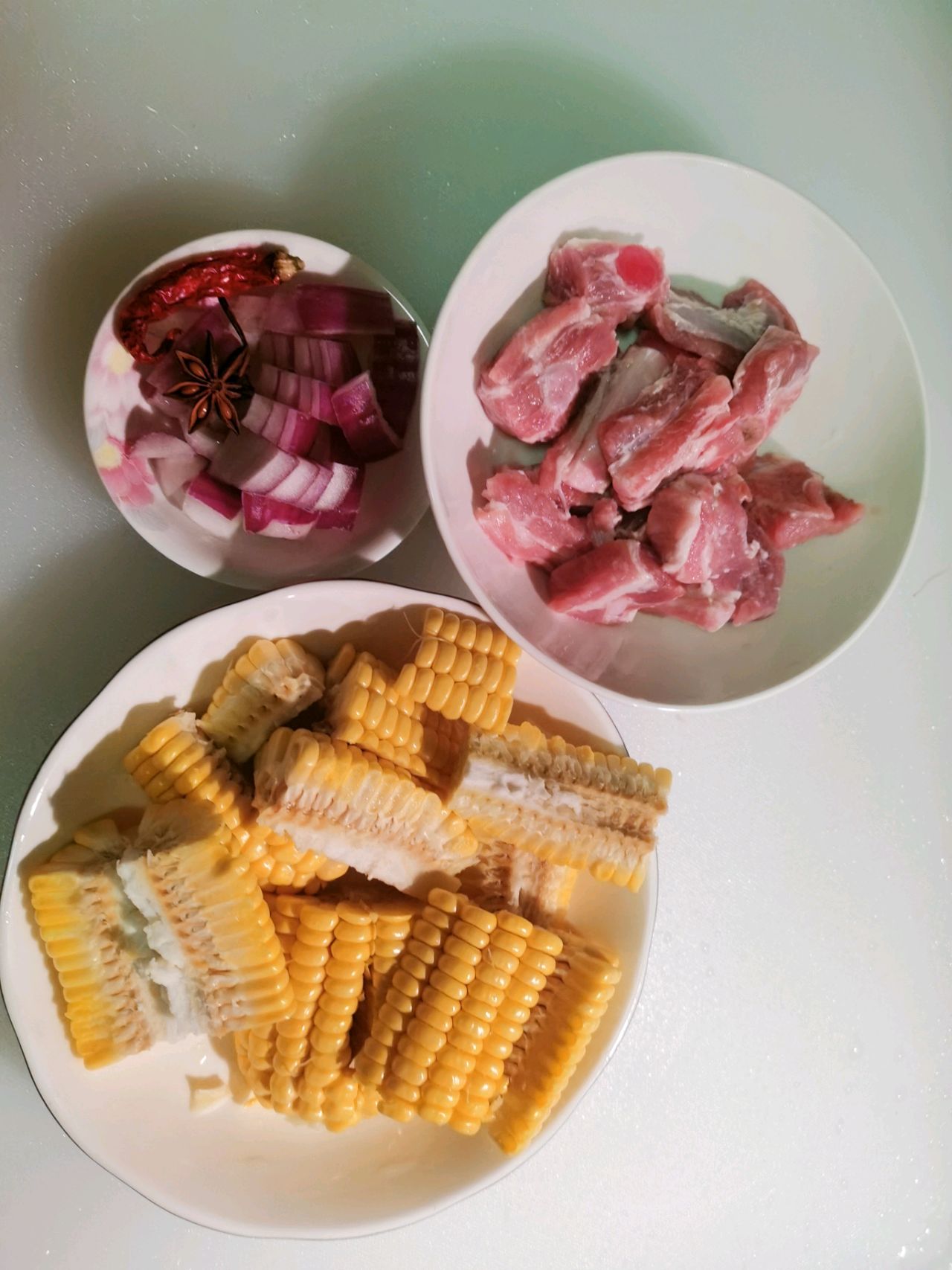 玉米烧排骨