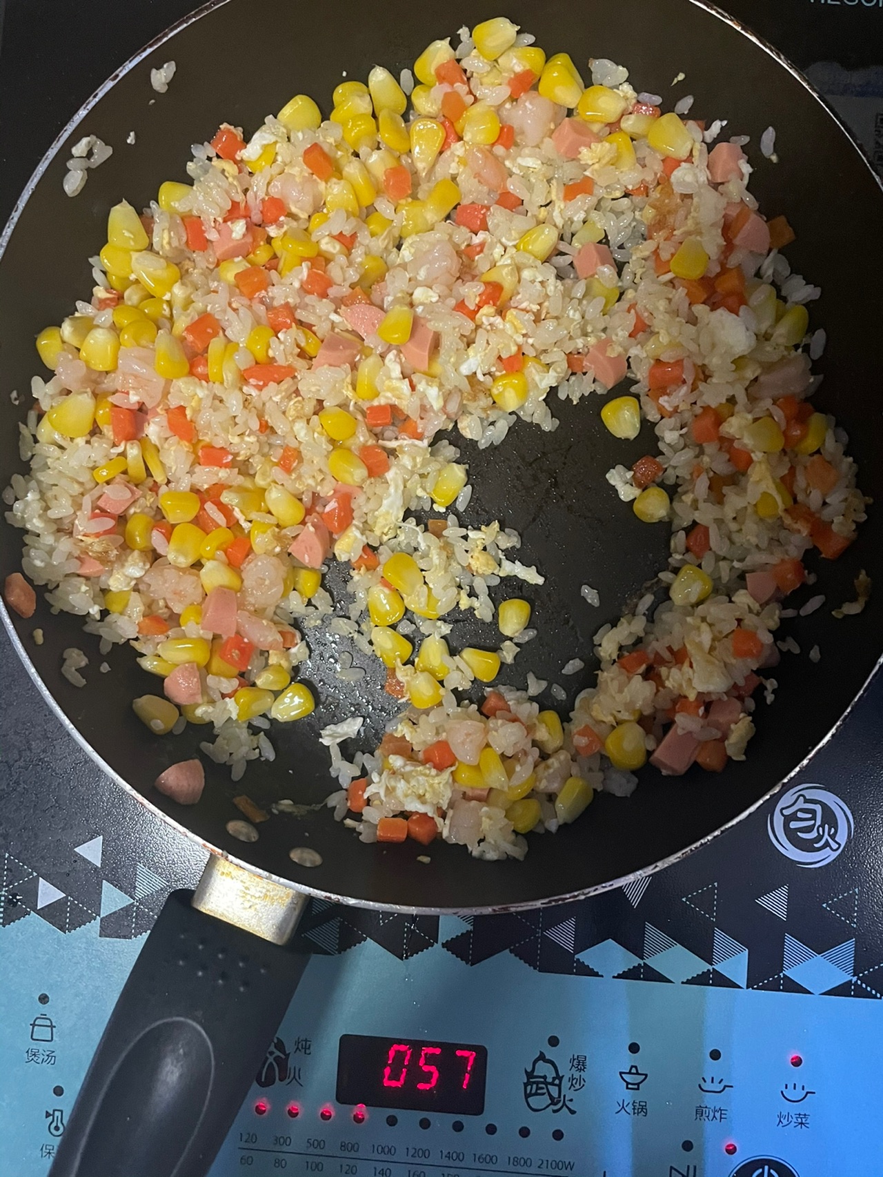 玉米虾仁蛋炒饭