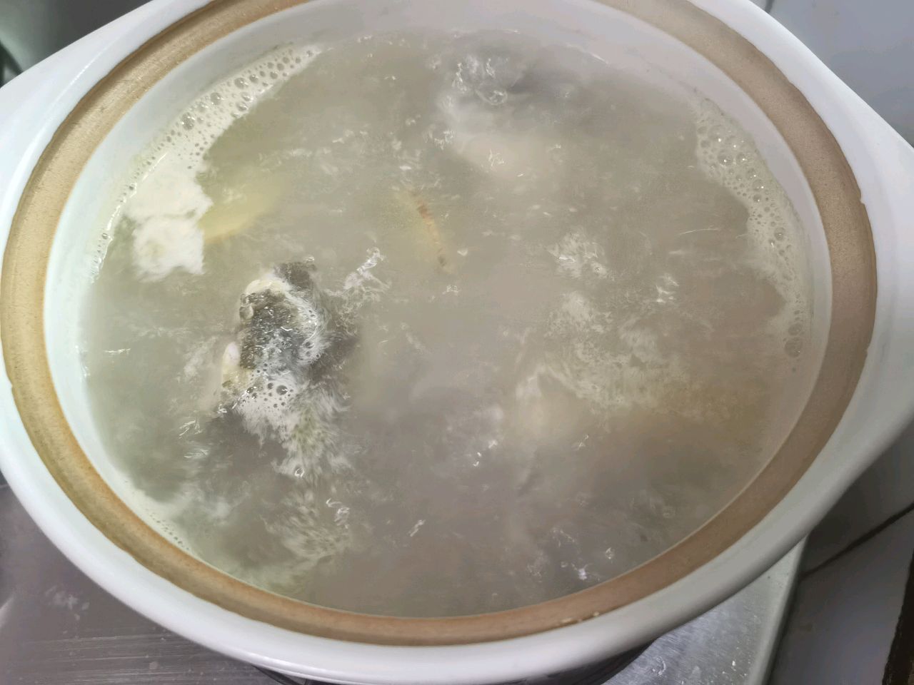 鱼头豆腐汤