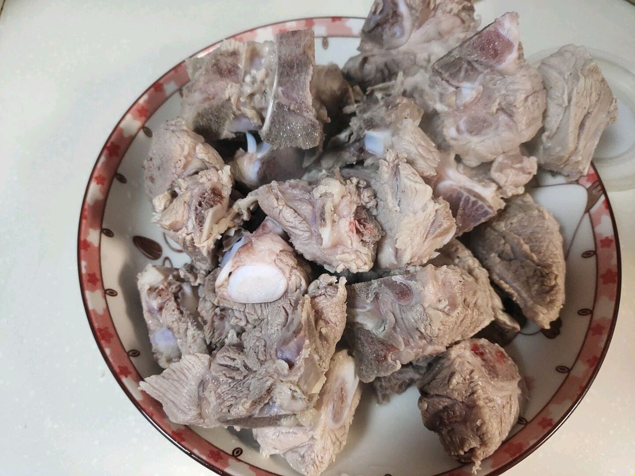 芋头焖排骨