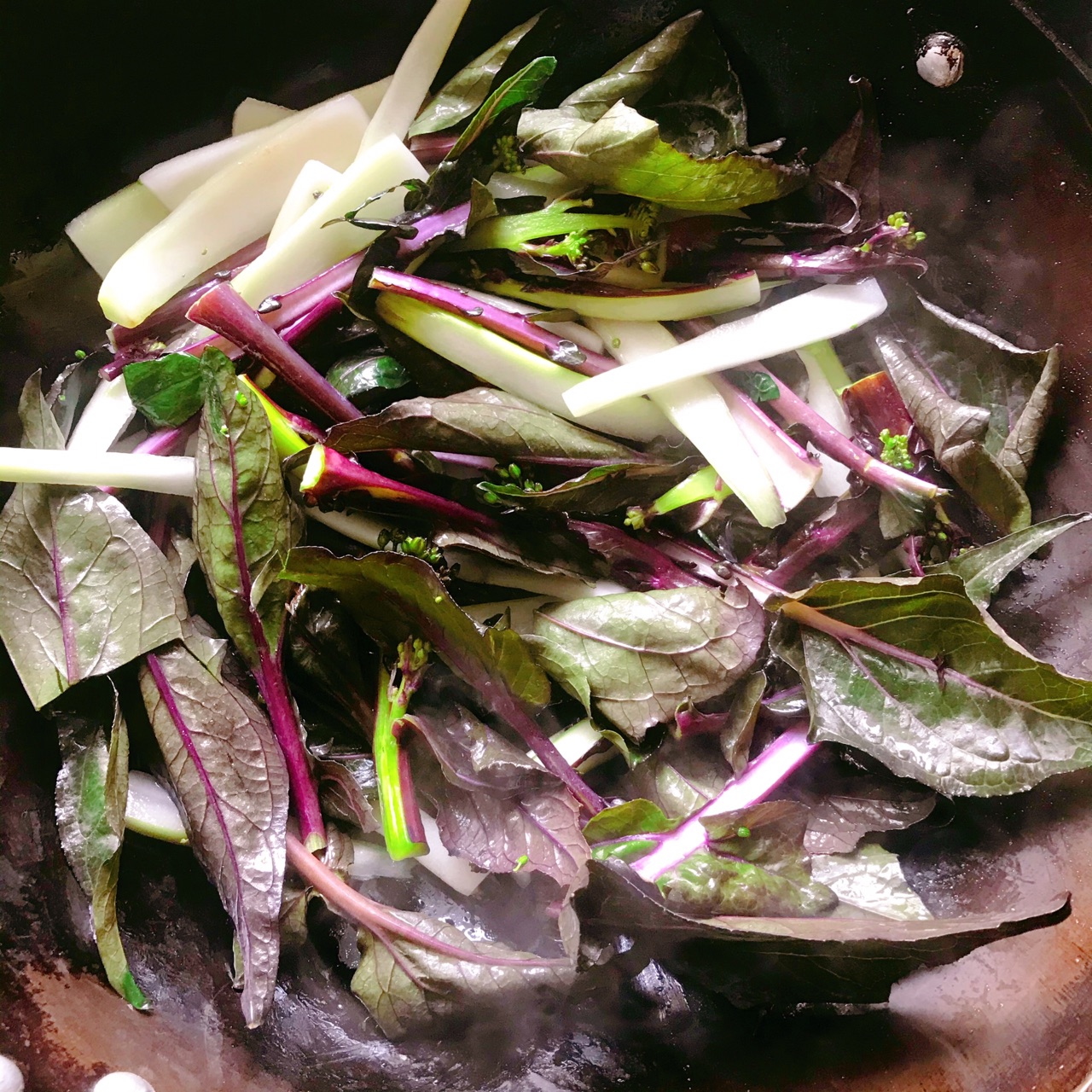 鱼香红油菜