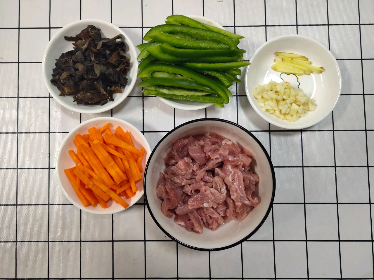 鱼香肉丝，经典下饭菜！