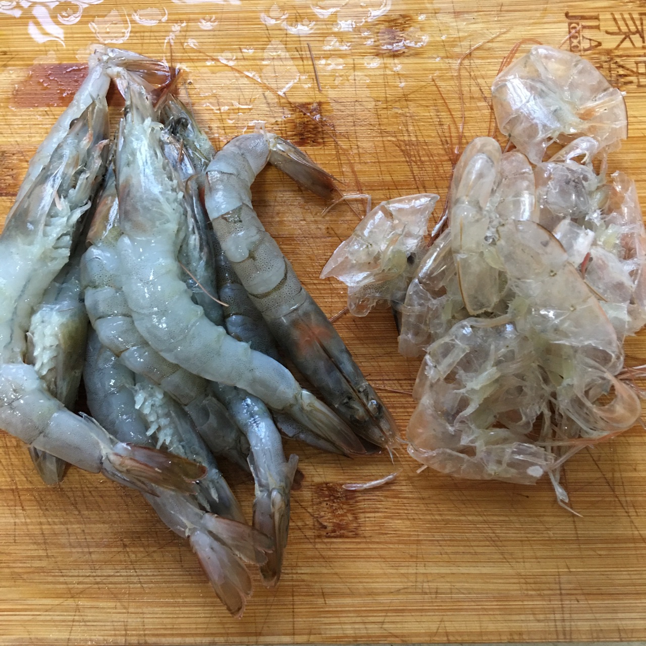 【玉子豆腐蒸虾仁】