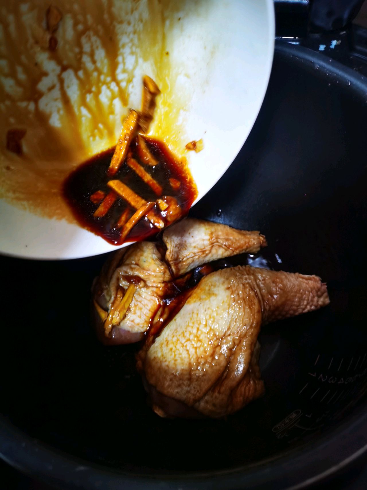 原汁鸡腿饭