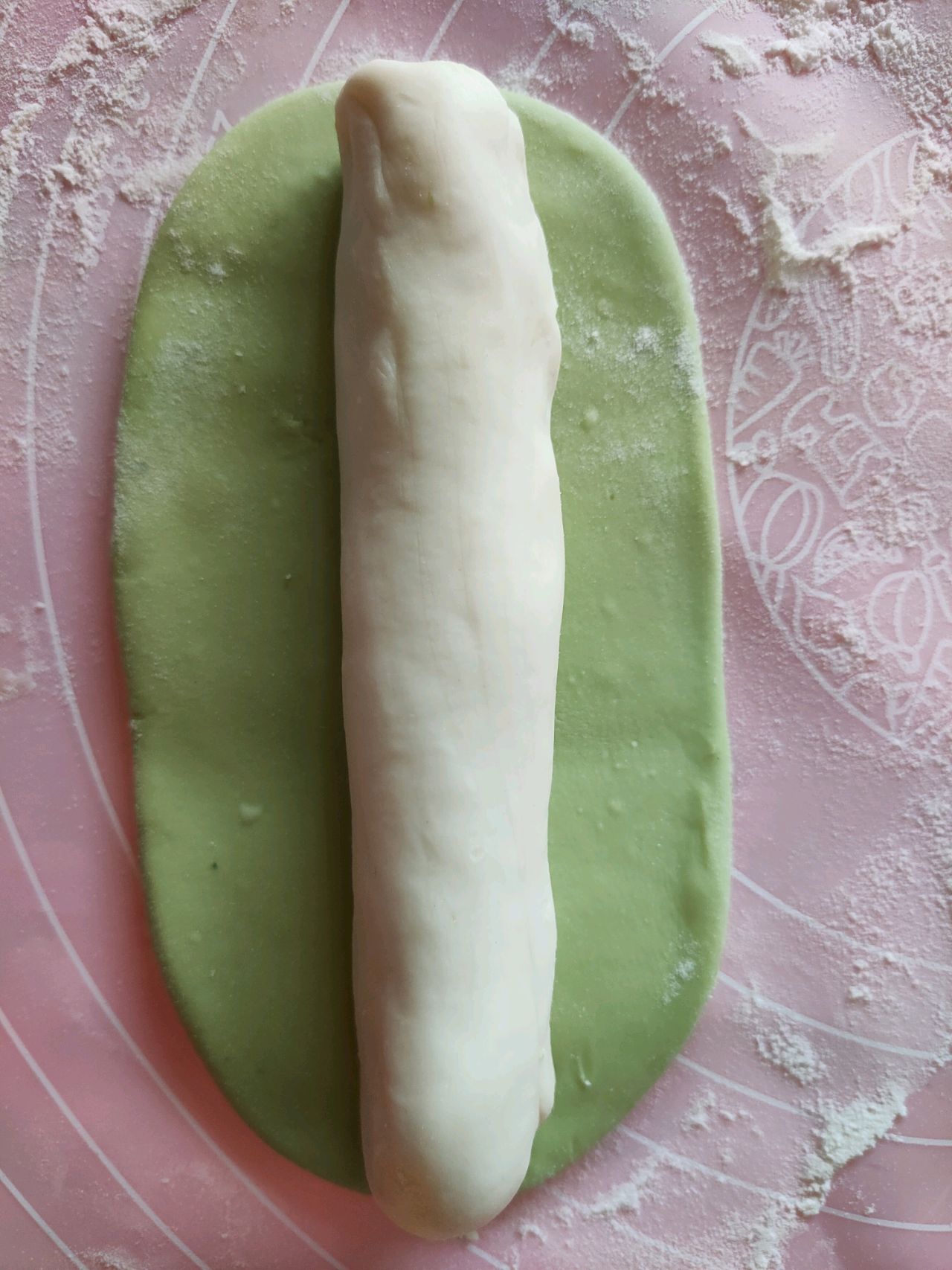 原汁原味的双色芹菜饺子