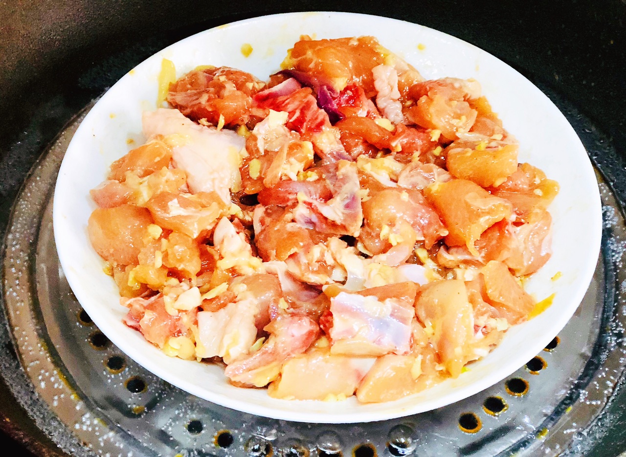 原汁原味蒸鸡