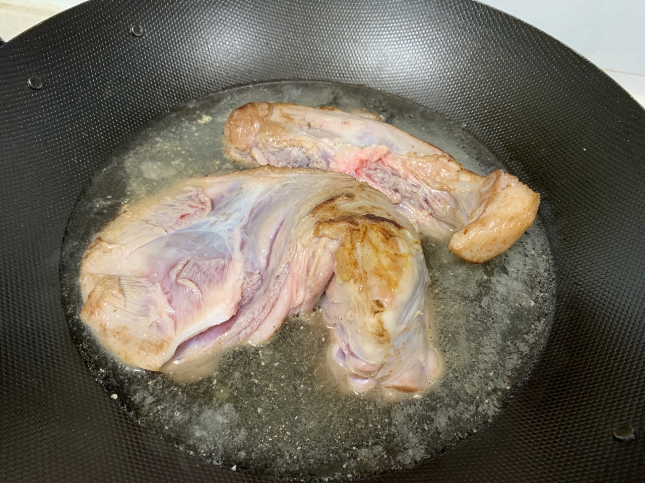 粤式古法羊肉煲