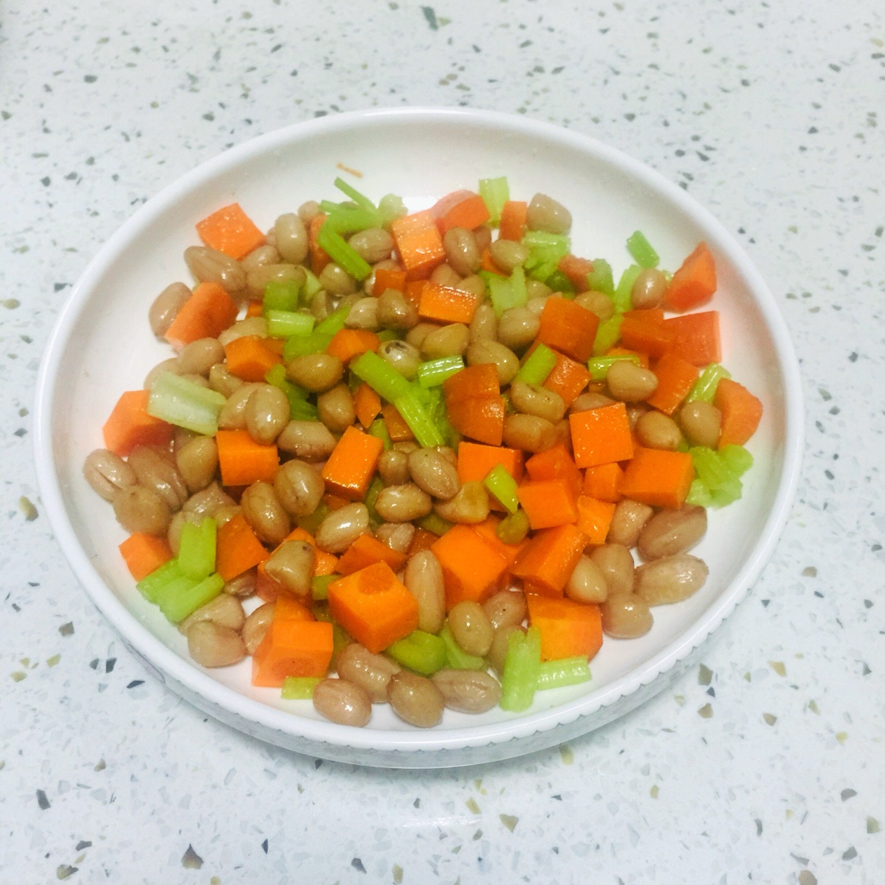 早餐花生小咸菜