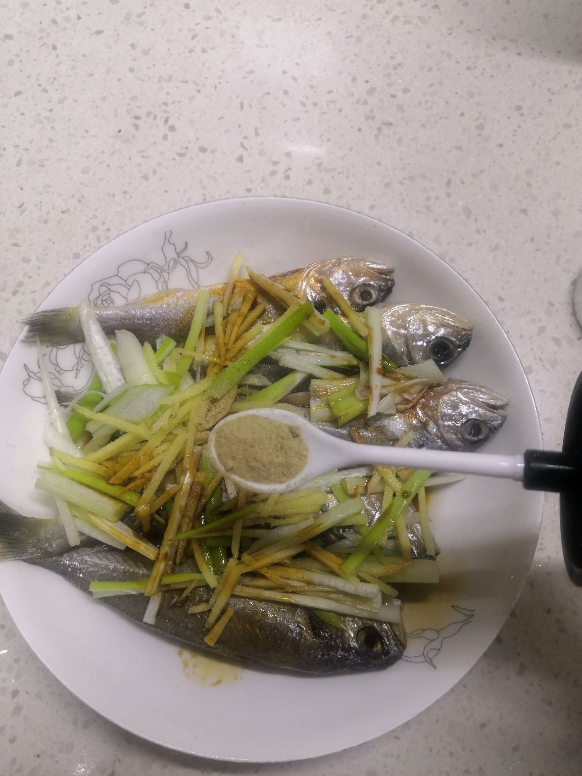 早餐完美搭配香酥小黄花鱼