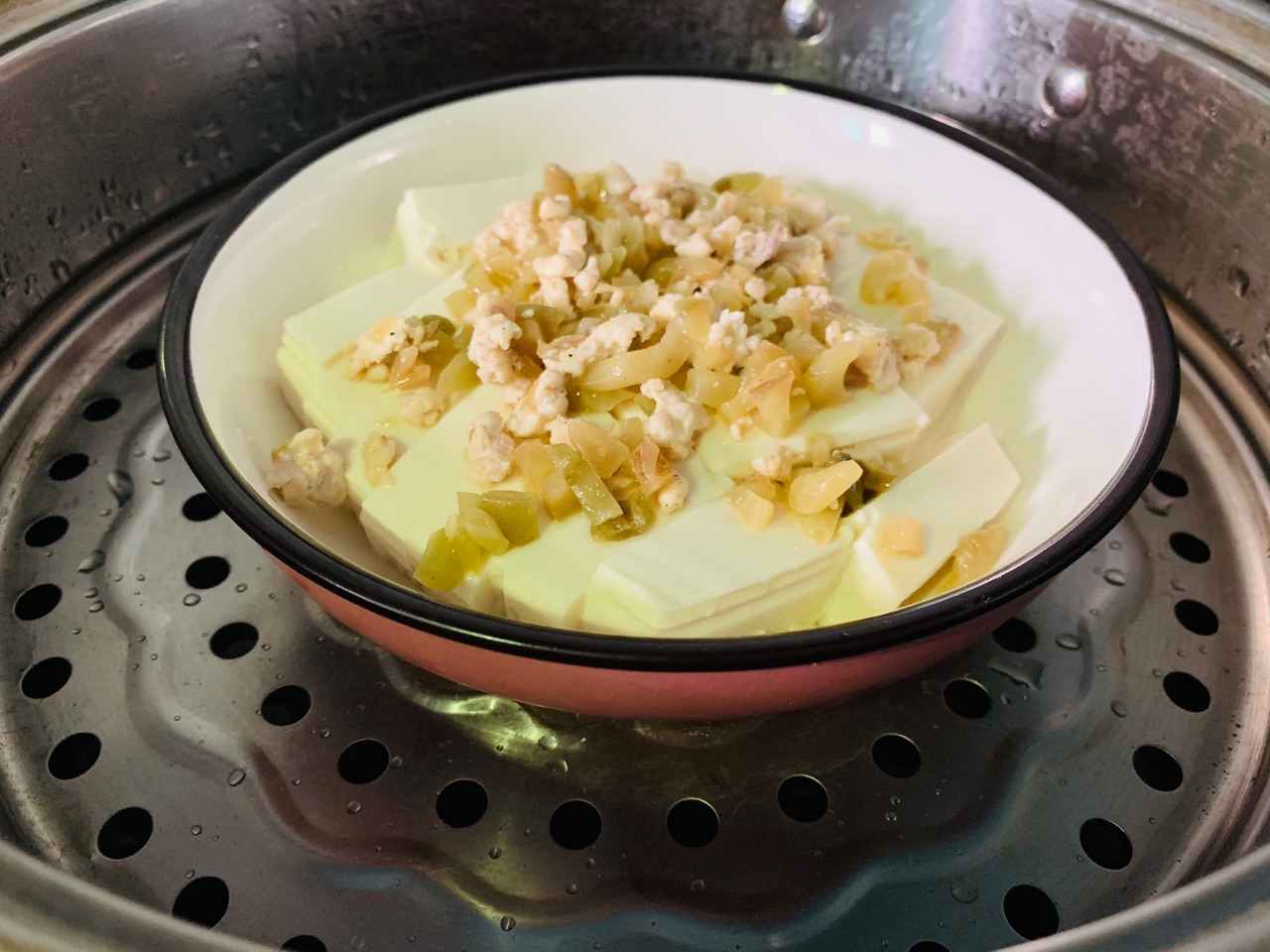榨菜肉沫蒸豆腐