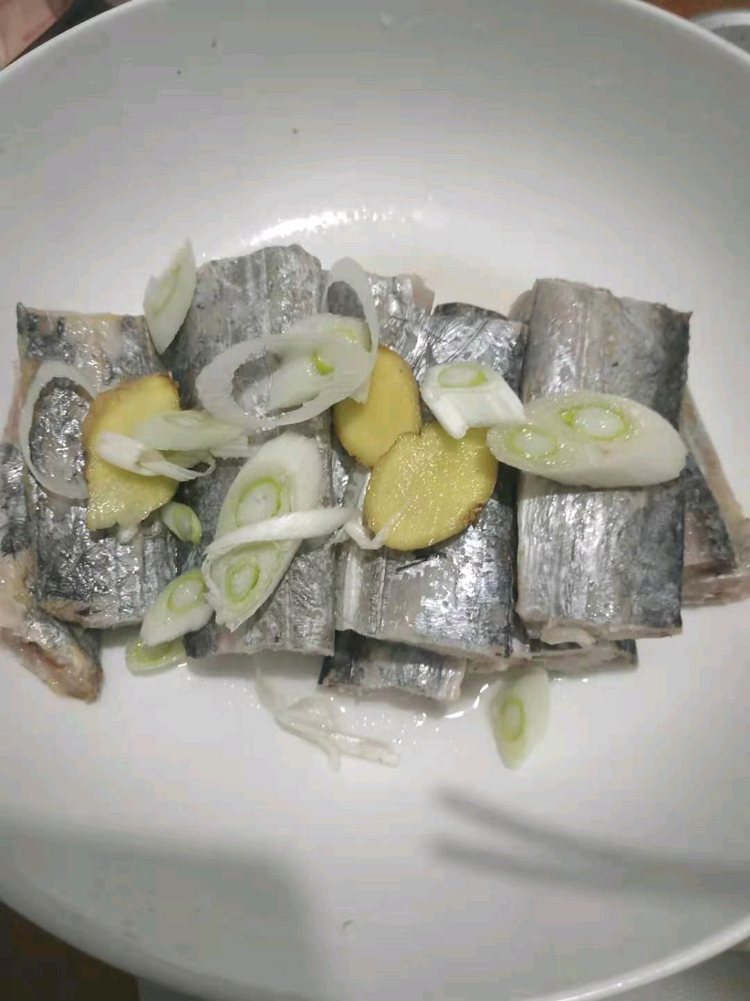 炸带鱼家常做法