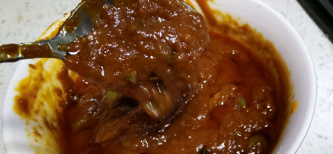 炸酱，东北特色菜